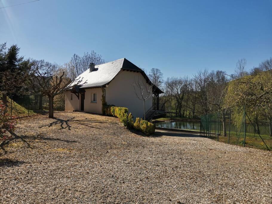 Maison De Campagne Avec Lac Prive Villa Saint-Côme-dʼOlt Esterno foto